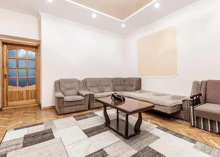 Akademika Hnatyuka Apartment