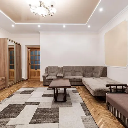 Apartment Akademika Hnatyuka *