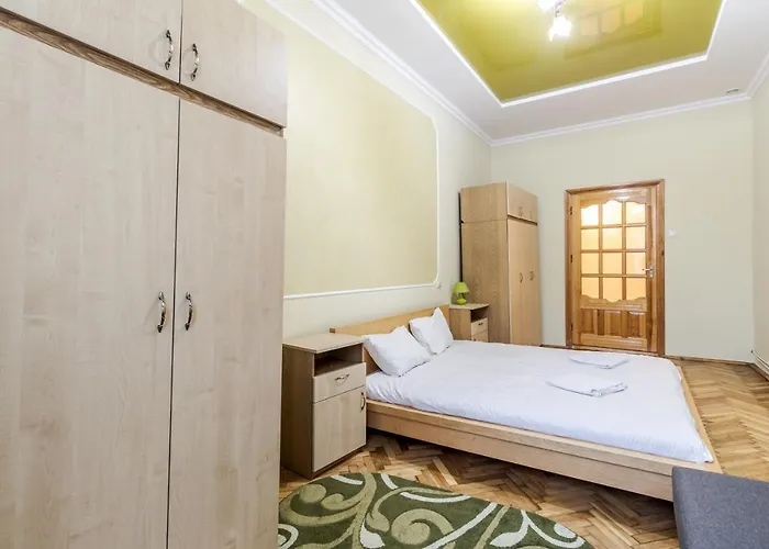 Akademika Hnatyuka *